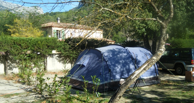 Location Emplacement Camping