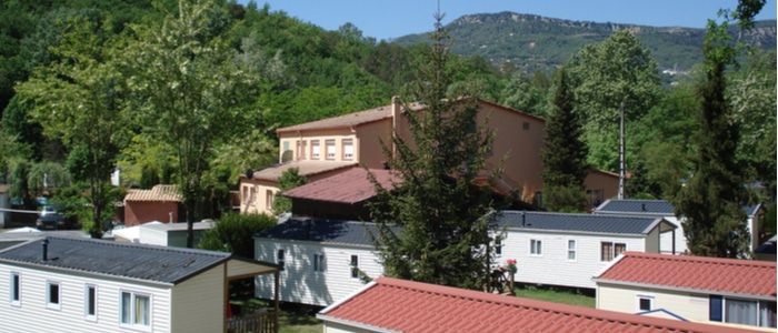 be the owner of a mobile home at Les Rives du Loup in the French Riviera