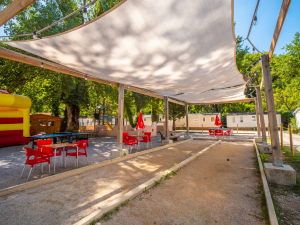 terrain de pétanque camping 06
